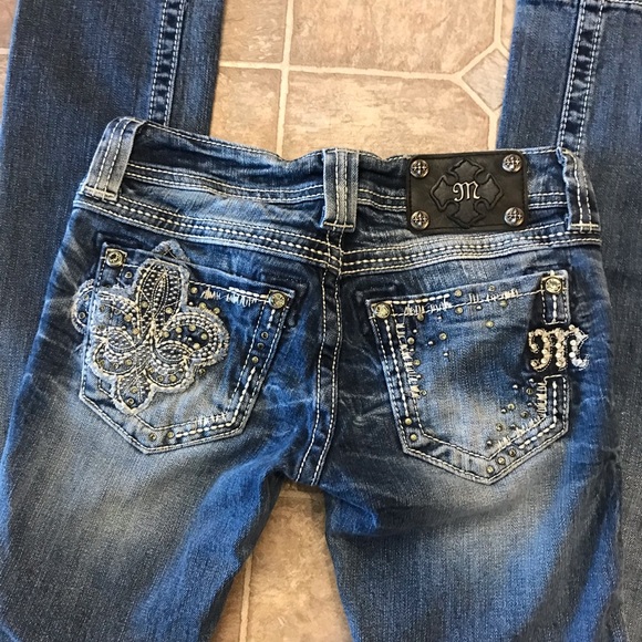 Miss Me Denim - Miss Me bling straight leg jeans size 24